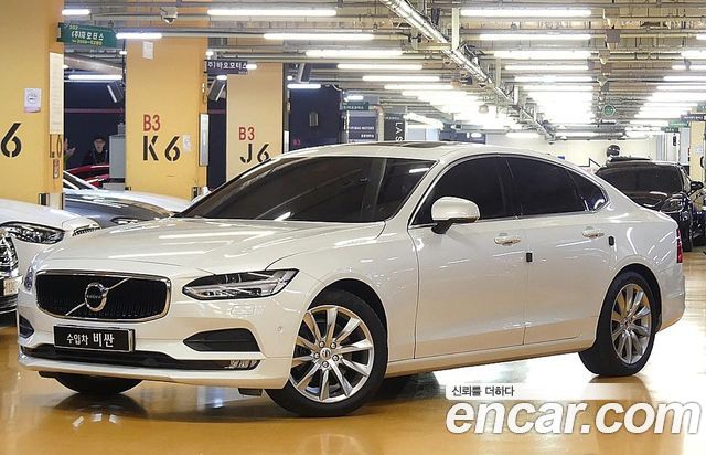 Volvo S90 T5 Momentum — пробег 51 700 км — фото 2 из 5