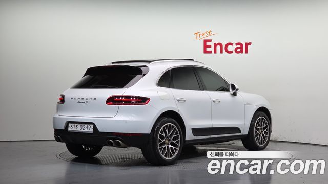 Porsche Macan из Кореи Encar