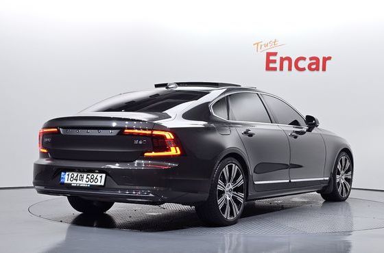 Volvo S90 B6 AWD Inscription — пробег 81 312 км — фото 2 из 5