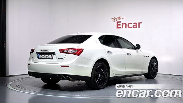 Maserati Ghibli из Кореи Encar