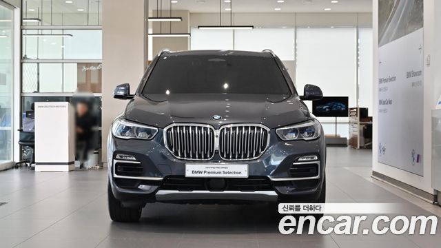 BMW X5 xDrive 40i xLine — пробег 82 803 км — фото 3 из 5