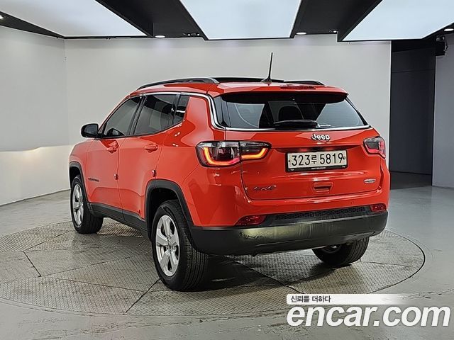 Jeep Compass 2.4 Longitude AWD — пробег 39 849 км — фото 3 из 5