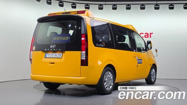 Hyundai Staria из Кореи Encar