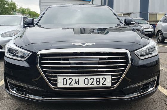 Genesis EQ900 3.8 GDI AWD Premium Luxury — пробег 108 000 км — фото 3 из 5