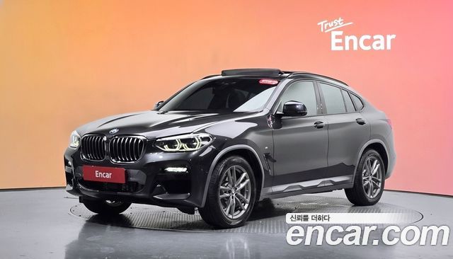 BMW X4 xDrive20i M Sport X — пробег 65 159 км — фото 1 из 5