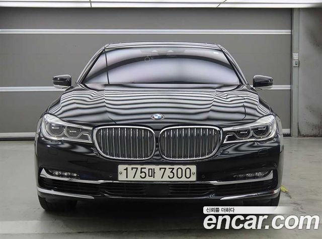 BMW 7-Series 750Li xDrive M Sport — пробег 116 000 км — фото 2 из 5