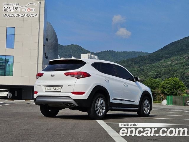 Hyundai Tucson Diesel 2.0 2WD Style Special — пробег 158 418 км — фото 4 из 5
