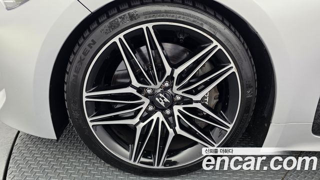 Kia Stinger из Кореи Encar