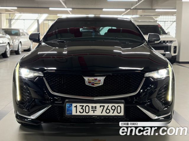 Cadillac CT4 2.0 Sport — пробег 82 024 км — фото 1 из 5