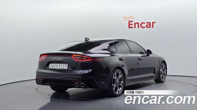 Kia Stinger из Кореи Encar