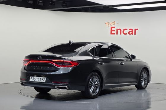 Hyundai Grandeur 2.4 Premium — пробег 55 581 км — фото 2 из 5