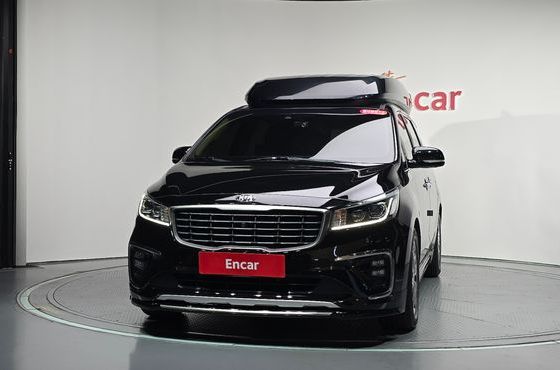 Kia Carnival 7-seater Hi-limousine President — пробег 159 756 км — фото 3 из 5