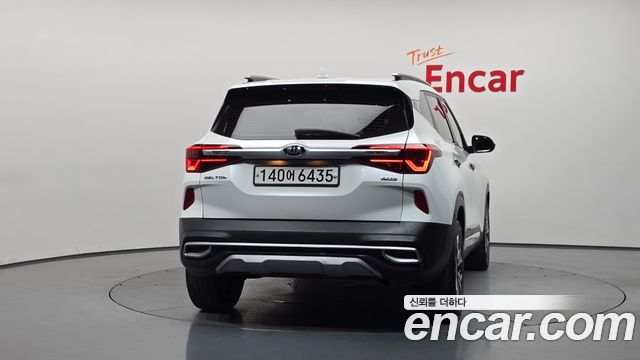 Kia Seltos из Кореи Encar
