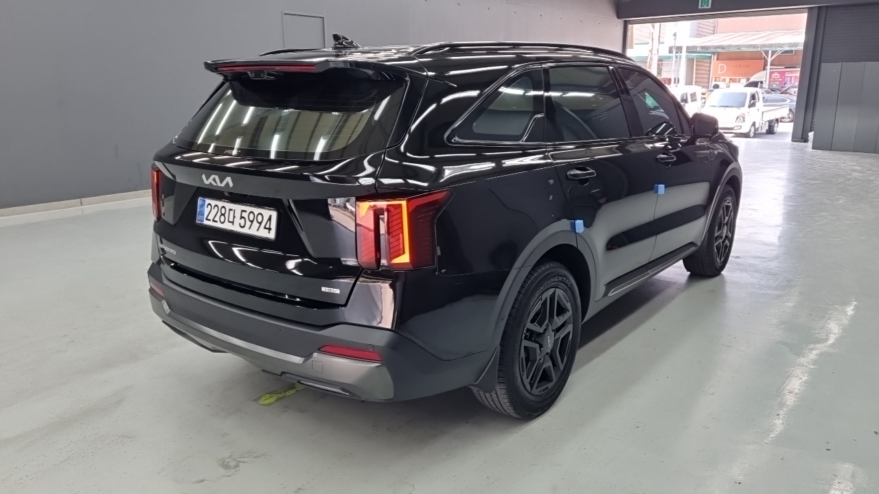 Kia Sorento HEV 1.6 2WD Gravity — пробег 36 881 км — фото 2 из 5