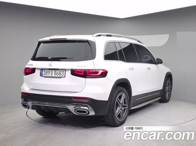 Mercedes-Benz GLB-Class GLB250 4MATIC — пробег 75 856 км — фото 3 из 5