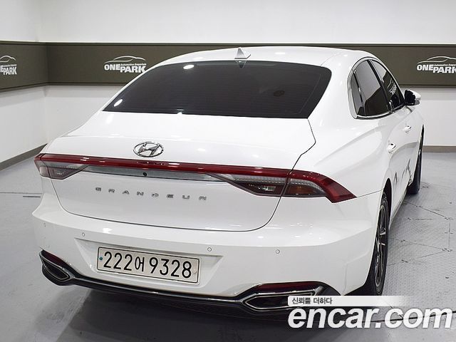Hyundai Grandeur из Кореи Encar