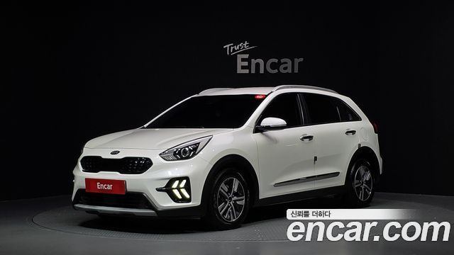 Kia Niro 1.6 HEV Prestige — пробег 93 257 км — фото 1 из 5