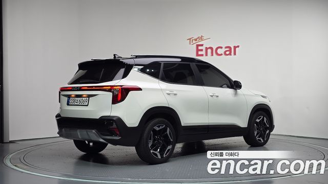 Kia Seltos из Кореи Encar