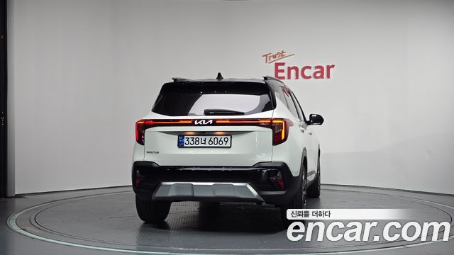 Kia Seltos из Кореи Encar