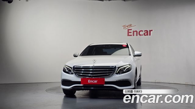 Mercedes-Benz E-Class из Кореи Encar