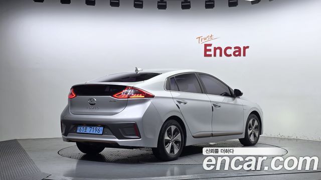 Hyundai Ioniq из Кореи Encar