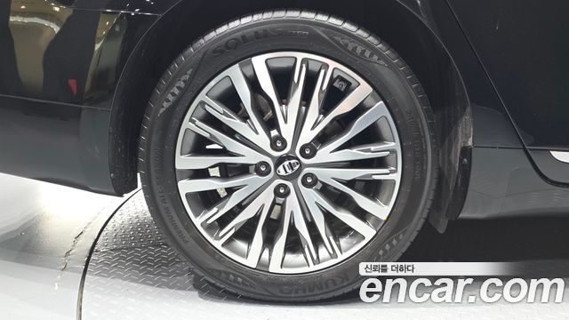 Kia K7 из Кореи Encar