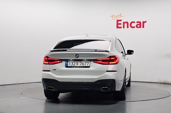 BMW Gran Turismo 630i xDrive M Sport — пробег 30 953 км — фото 4 из 5