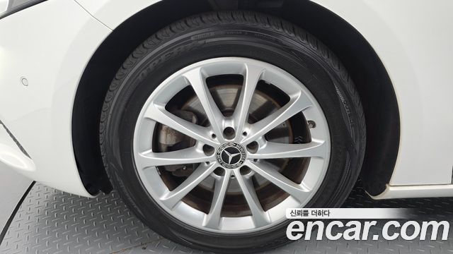 Mercedes-Benz A-Class из Кореи Encar