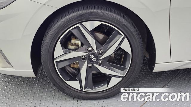Hyundai AVANTE из Кореи Encar