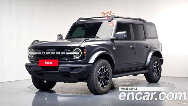 Ford Bronco 2.7 Outer Banks — пробег 125 446 км — фото 1 из 5