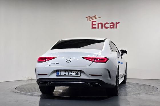 Mercedes-Benz CLS-Class CLS300d AMG Line — пробег 89 567 км — фото 4 из 5