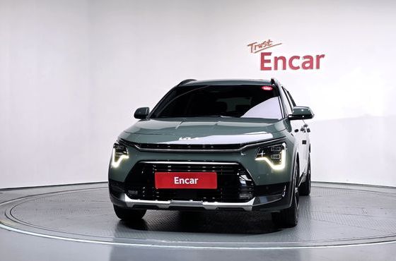 Kia Niro Signature — пробег 30 045 км — фото 3 из 5