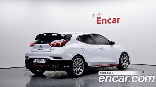 Hyundai Veloster 2.0 N — пробег 82 100 км — фото 2 из 5