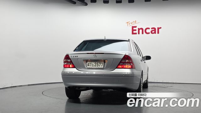Mercedes-Benz C-Class из Кореи Encar