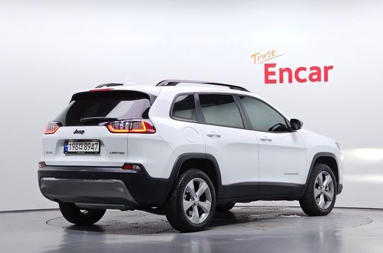 Jeep Cherokee 2.4 Limited AWD — пробег 42 118 км — фото 2 из 5