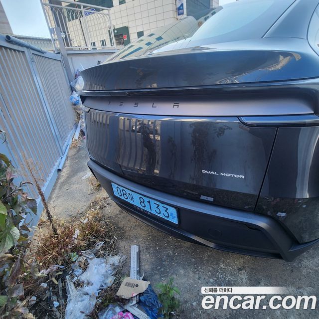 Tesla Model Y Long Range AWD — пробег 13 272 км — фото 4 из 5