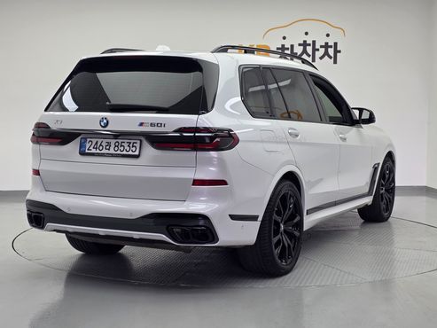 BMW X7 M60i xDrive M sport 6STR — пробег 33 092 км — фото 2 из 5