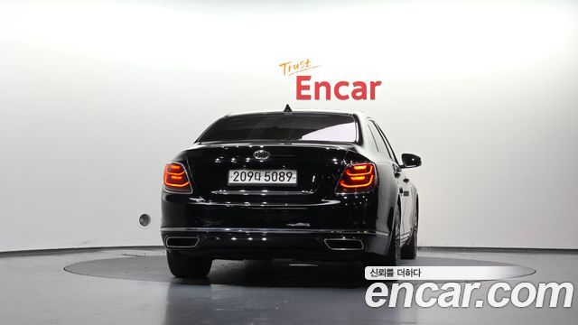 Kia K9 из Кореи Encar
