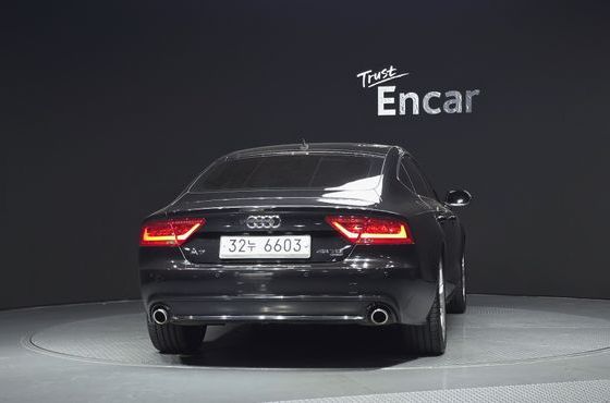 Audi A7 45 TDI Quattro Dynamic 4G — пробег 100 021 км — фото 4 из 5