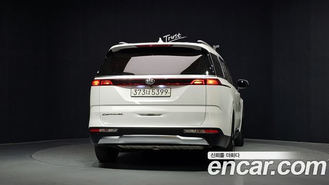 Kia Carnival Diesel 9-Seater Noblesse — пробег 155 758 км — фото 4 из 5