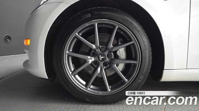 Tesla Model 3 из Кореи Encar