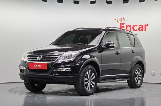 Ssangyong Rexton 2.0 4WD RX7 Prestige — пробег 203 046 км — фото 1 из 5