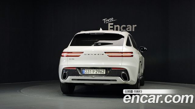 Genesis GV70 из Кореи Encar