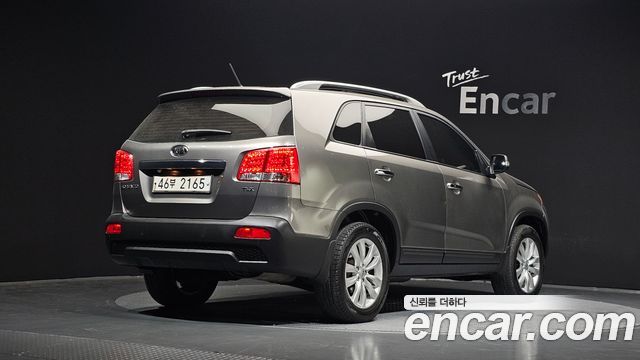 Kia Sorento Diesel 2.0 2WD TLX High-Deluxe — пробег 299 938 км — фото 2 из 5