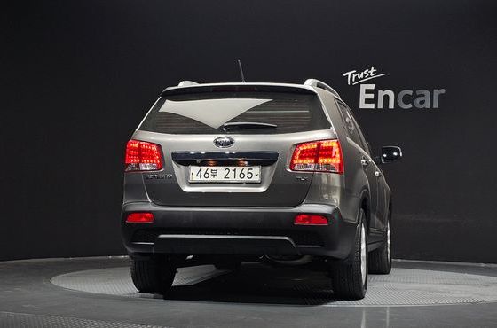 Kia Sorento Diesel 2.0 2WD TLX High-Deluxe — пробег 299 938 км — фото 4 из 5