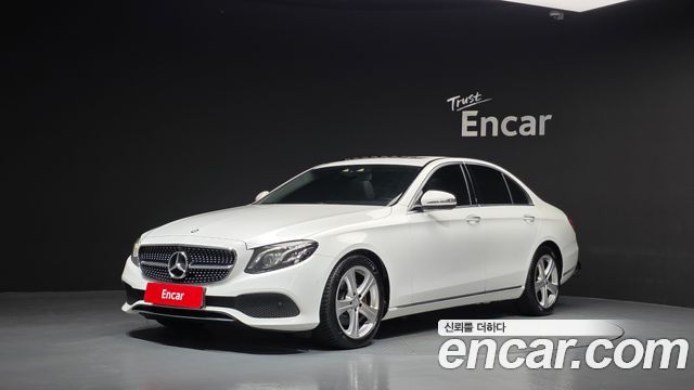 Mercedes-Benz E-Class E220d Avantgarde — пробег 185 638 км — фото 1 из 5