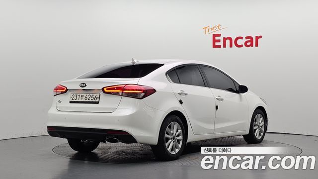 Kia K3 из Кореи Encar