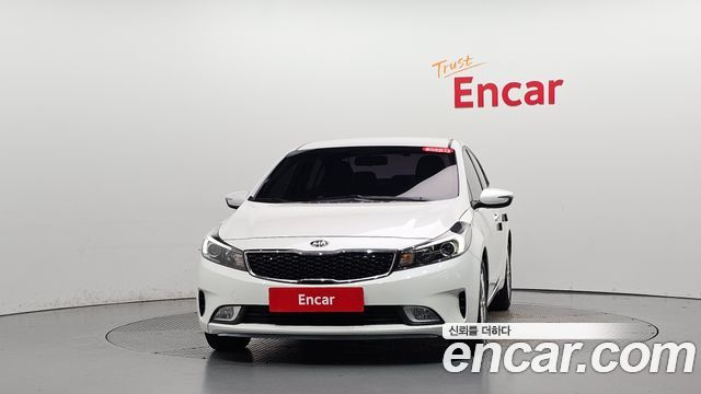 Kia K3 из Кореи Encar