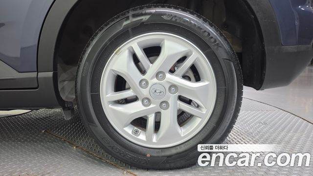 Hyundai Venue 1,6 Premium — пробег 35 787 км — фото 5 из 5