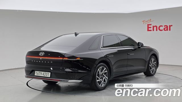 Hyundai Grandeur из Кореи Encar